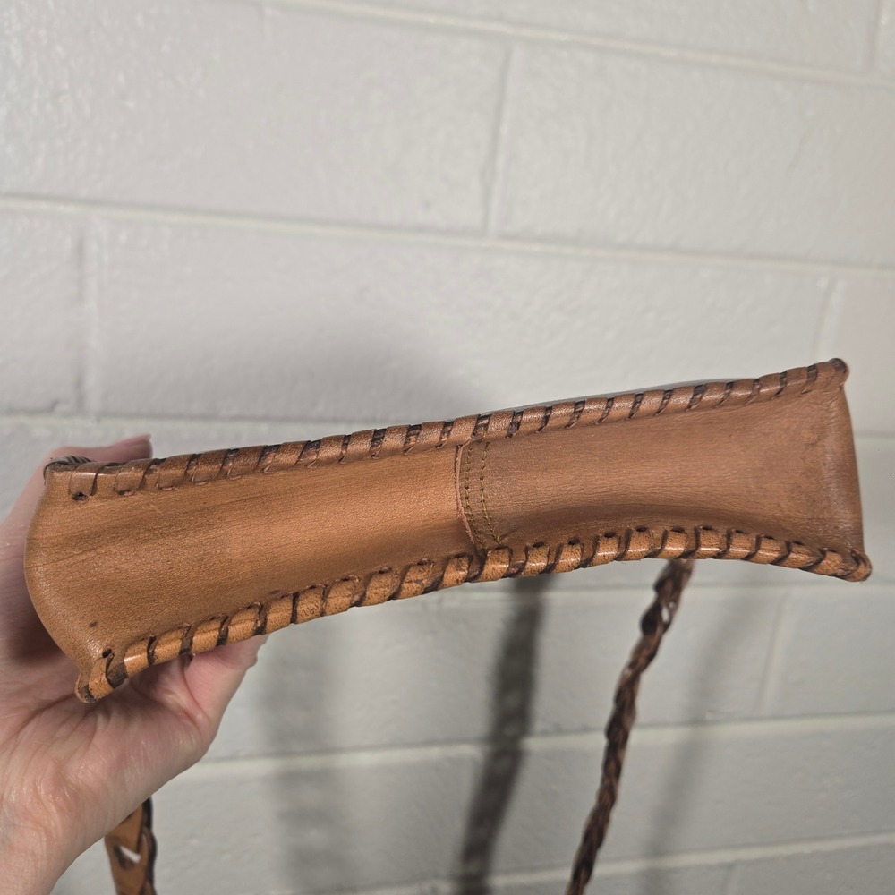 Vtg Genuine Leather Syria Tooled Detail Mandala Hippie Boho Crossbody Bag Purse - Picture 7 of 10